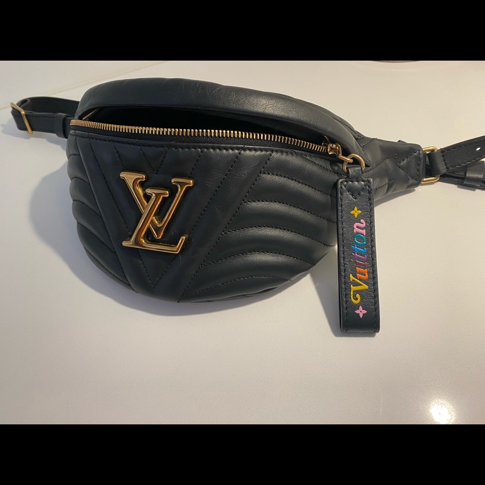 Louis Vuitton new wave bumbag